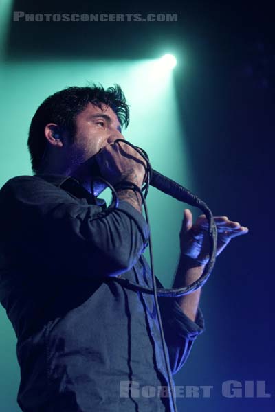 DEFTONES - 2010-12-13 - PARIS - Le Trianon - Camillo Wong Moreno